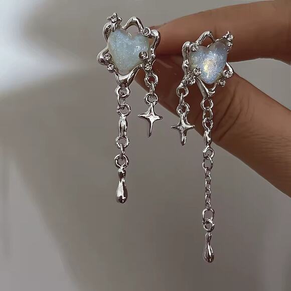 Iridescent Silver Kawaii  Heart Drop Earrings with Star & Chain Dangles - Picture 3 of 5